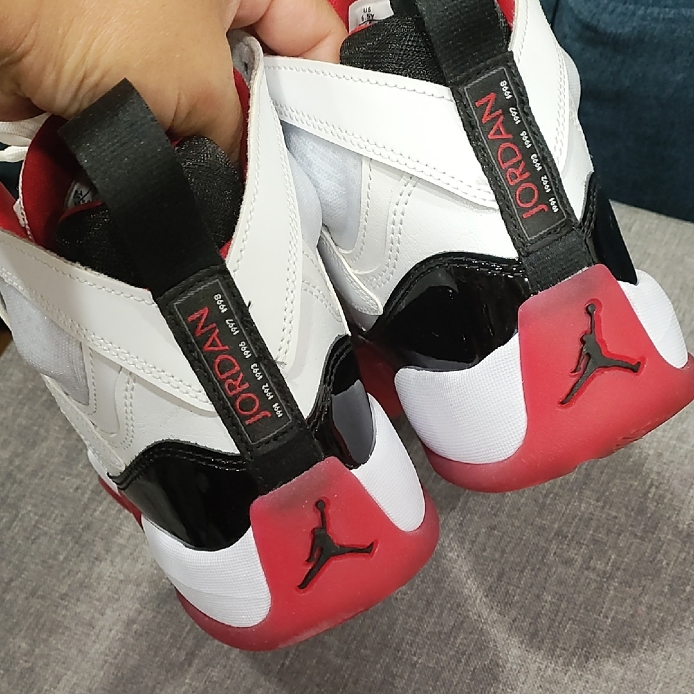 Nike Air Jordan Jumpman White and Red Sneakers - Picture 5 of 8